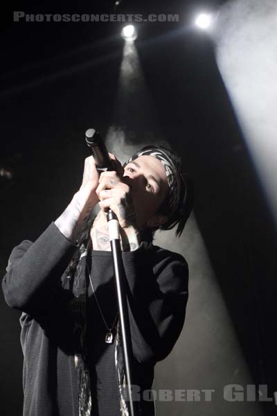 THE NEIGHBOURHOOD - 2014-04-28 - PARIS - La Fleche d'Or - 